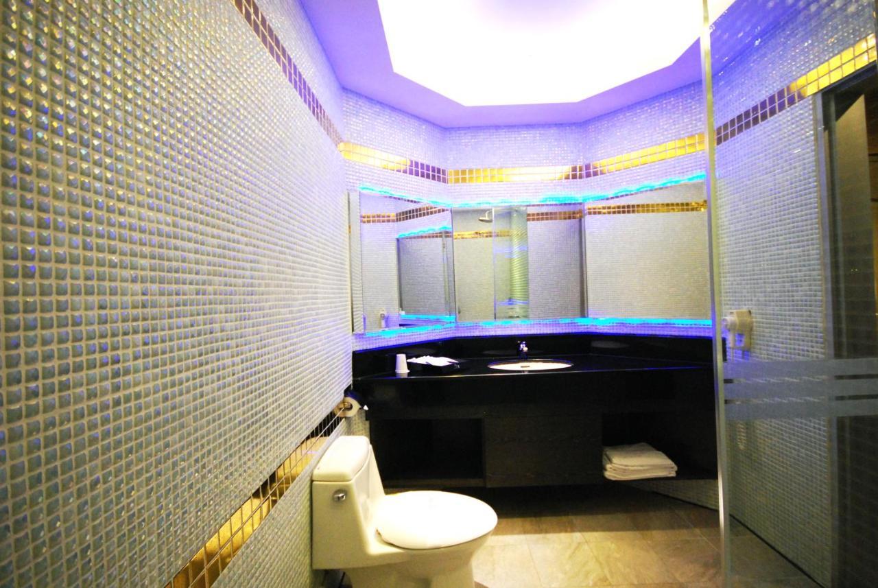 Sasha Motel Тайджун Екстериор снимка