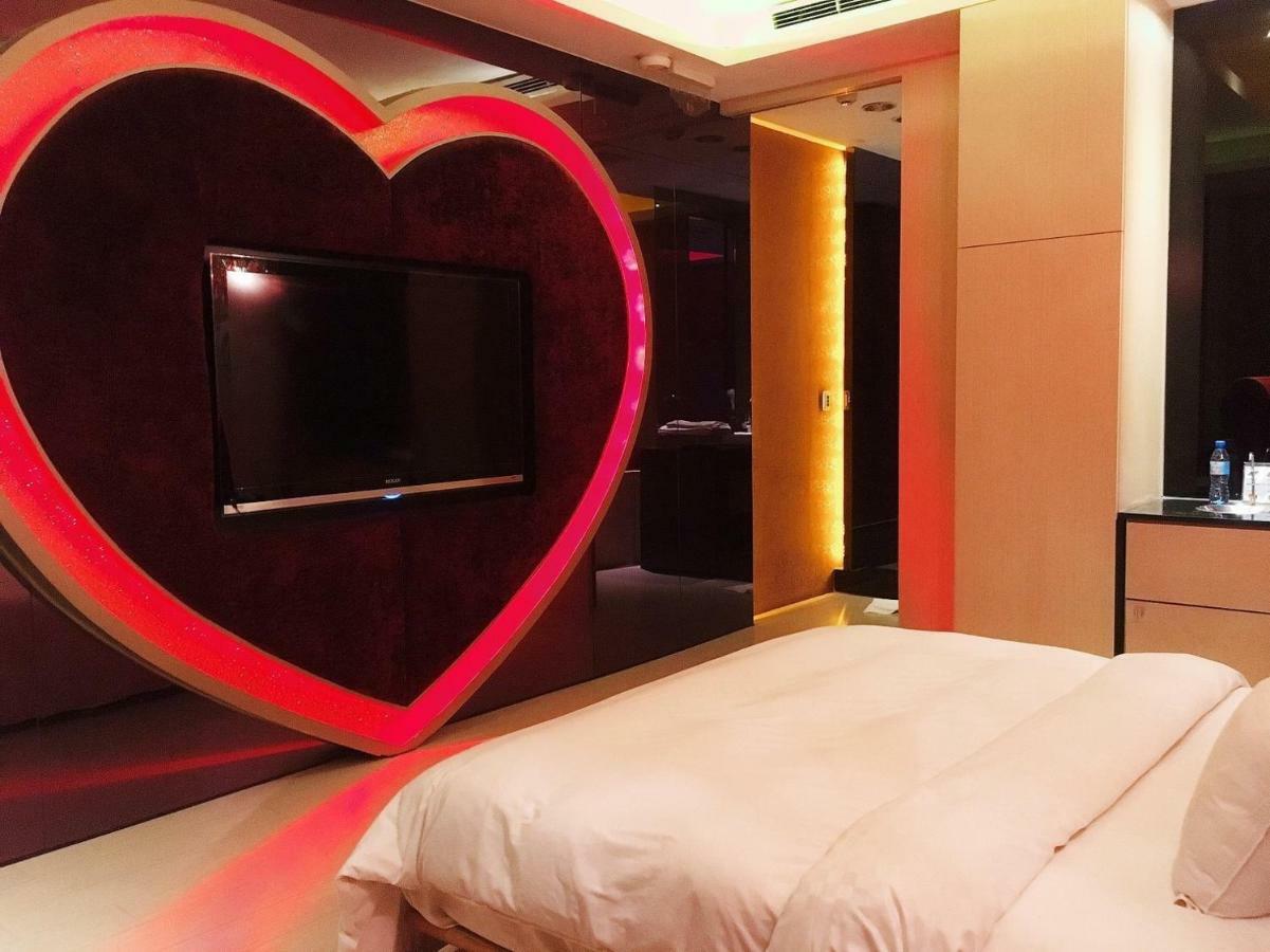 Sasha Motel Тайджун Екстериор снимка